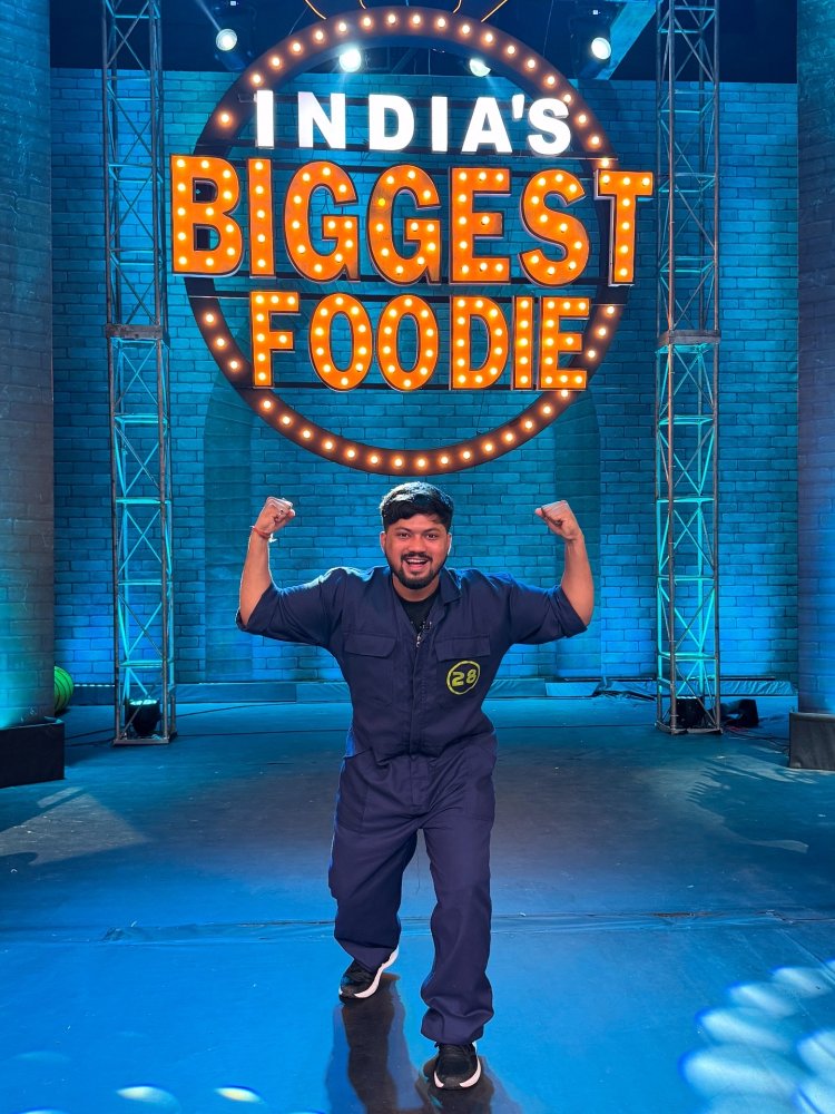 Ashutosh Rakesh Jadhav: Redefining Honest Food & Travel Content in India